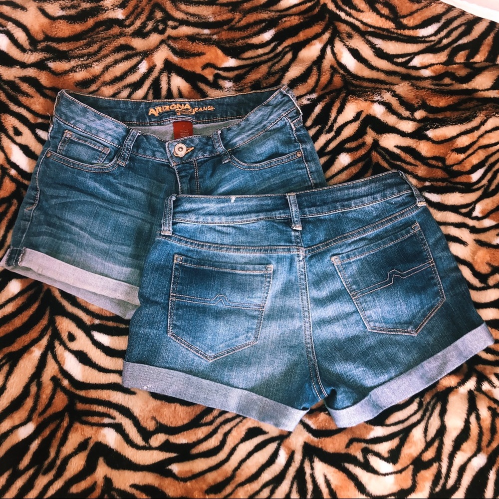✰ ARIZONA JEAN COMPANY SHORTS ✰